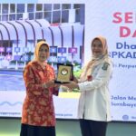 Belajar Story Telling dan Pojok Baca, DWP BPKAD Jatim Antusias Bangun Budaya Literasi Keluarga